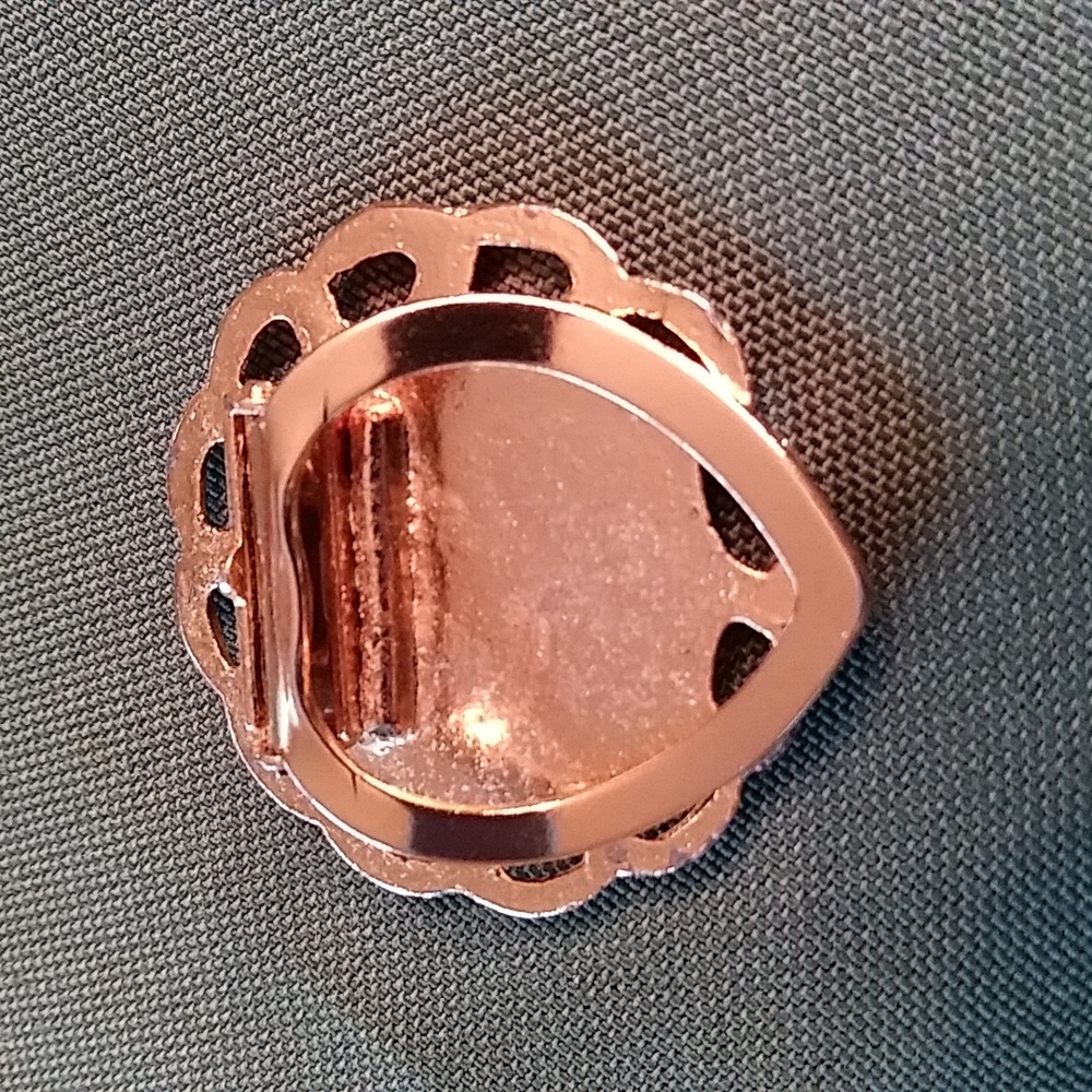 Scarf Clasp - Picture 2 of 4